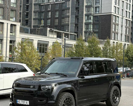 Черный Ленд Ровер Дефендер, объемом двигателя 5 л и пробегом 19 тыс. км за 138500 $, фото 9 на Automoto.ua