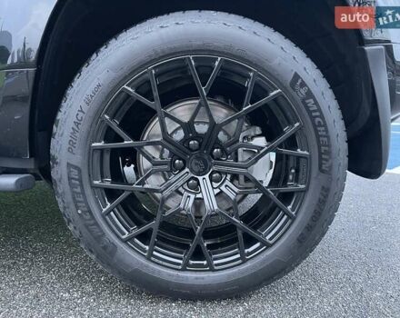 Черный Ленд Ровер Дефендер, объемом двигателя 3 л и пробегом 80 тыс. км за 84900 $, фото 9 на Automoto.ua