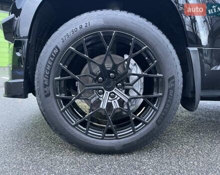 Черный Ленд Ровер Дефендер, объемом двигателя 3 л и пробегом 80 тыс. км за 84900 $, фото 10 на Automoto.ua