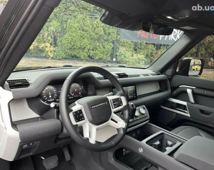 Чорний Ленд Ровер Дефендер, об'ємом двигуна 3 л та пробігом 6 тис. км за 89900 $, фото 10 на Automoto.ua