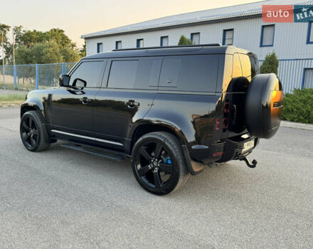 Черный Ленд Ровер Дефендер, объемом двигателя 3 л и пробегом 86 тыс. км за 81000 $, фото 12 на Automoto.ua