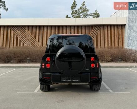 Черный Ленд Ровер Дефендер, объемом двигателя 3 л и пробегом 72 тыс. км за 75999 $, фото 81 на Automoto.ua