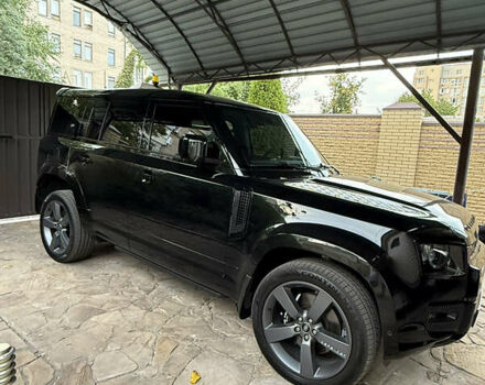 Черный Ленд Ровер Дефендер, объемом двигателя 5 л и пробегом 19 тыс. км за 138500 $, фото 14 на Automoto.ua