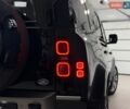 Чорний Ленд Ровер Дефендер, об'ємом двигуна 3 л та пробігом 111 тис. км за 72500 $, фото 16 на Automoto.ua
