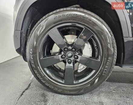 Черный Ленд Ровер Дефендер, объемом двигателя 3 л и пробегом 23 тыс. км за 99999 $, фото 48 на Automoto.ua