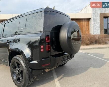 Черный Ленд Ровер Дефендер, объемом двигателя 3 л и пробегом 72 тыс. км за 75999 $, фото 62 на Automoto.ua