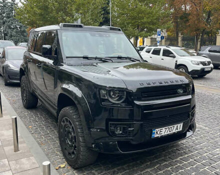 Черный Ленд Ровер Дефендер, объемом двигателя 5 л и пробегом 19 тыс. км за 138500 $, фото 4 на Automoto.ua