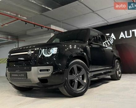 Черный Ленд Ровер Дефендер, объемом двигателя 3 л и пробегом 39 тыс. км за 82900 $, фото 3 на Automoto.ua