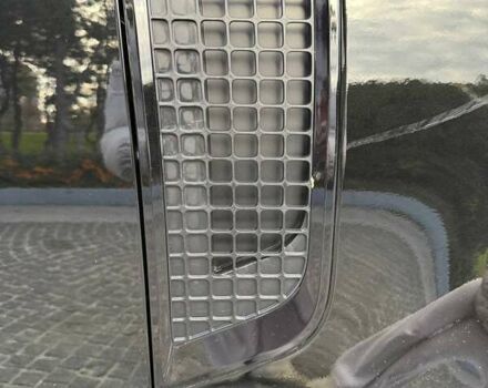 Черный Ленд Ровер Дефендер, объемом двигателя 3 л и пробегом 70 тыс. км за 75000 $, фото 17 на Automoto.ua