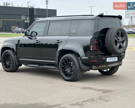 Черный Ленд Ровер Дефендер, объемом двигателя 3 л и пробегом 80 тыс. км за 84900 $, фото 4 на Automoto.ua