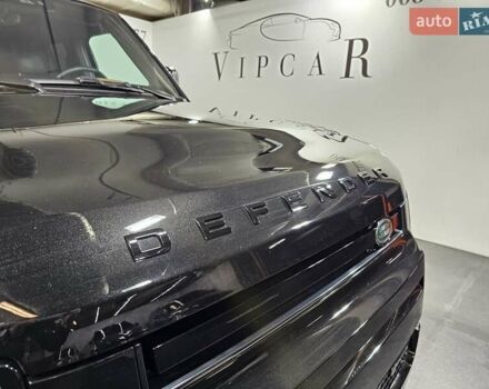 Черный Ленд Ровер Дефендер, объемом двигателя 3 л и пробегом 23 тыс. км за 99999 $, фото 5 на Automoto.ua