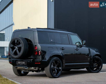 Черный Ленд Ровер Дефендер, объемом двигателя 3 л и пробегом 25 тыс. км за 99999 $, фото 3 на Automoto.ua