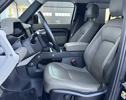 Ленд Ровер Дефендер 2022 в Киеве на Automoto.ua Черный Ленд Ровер Дефендер, объемом двигателя 3 л и пробегом 135 тыс. км за 70000 $, фото 13 на Automoto.ua