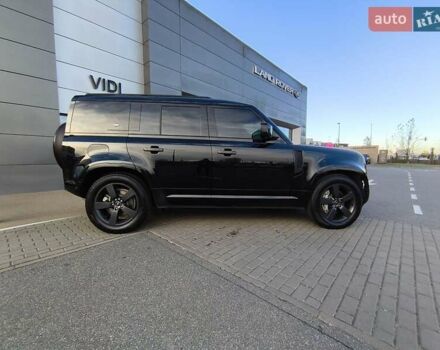 Черный Ленд Ровер Дефендер, объемом двигателя 3 л и пробегом 81 тыс. км за 85325 $, фото 9 на Automoto.ua