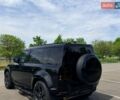 Черный Ленд Ровер Дефендер, объемом двигателя 2 л и пробегом 28 тыс. км за 93500 $, фото 1 на Automoto.ua