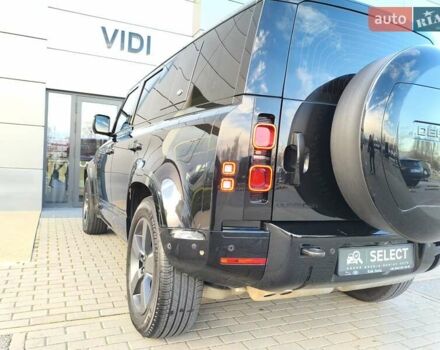 Черный Ленд Ровер Дефендер, объемом двигателя 3 л и пробегом 81 тыс. км за 85325 $, фото 15 на Automoto.ua