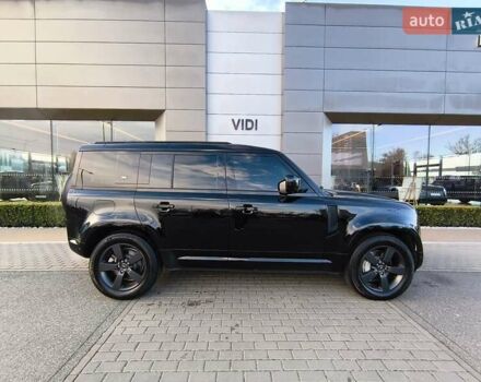 Черный Ленд Ровер Дефендер, объемом двигателя 3 л и пробегом 81 тыс. км за 85325 $, фото 10 на Automoto.ua