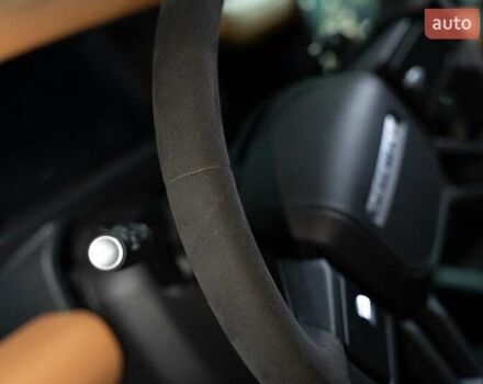 Черный Ленд Ровер Дефендер, объемом двигателя 5 л и пробегом 16 тыс. км за 140000 $, фото 15 на Automoto.ua