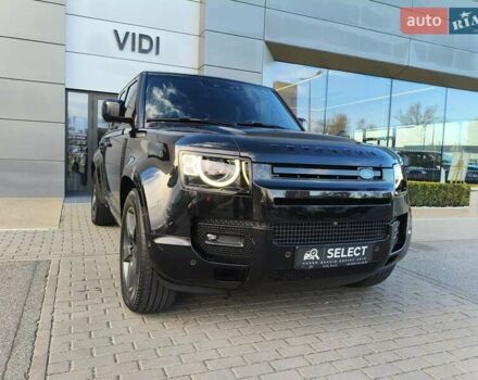 Черный Ленд Ровер Дефендер, объемом двигателя 3 л и пробегом 81 тыс. км за 85325 $, фото 4 на Automoto.ua