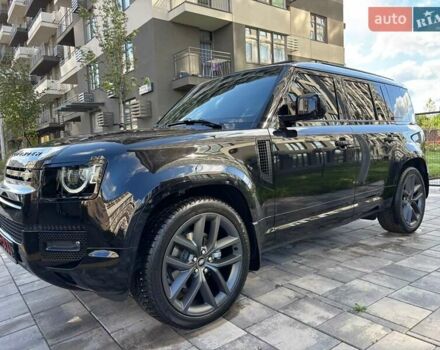 Ленд Ровер Дефендер 2024 у Києві на Automoto.ua Чорний Ленд Ровер Дефендер, об'ємом двигуна 3 л та пробігом 15 тис. км за 111000 $, фото 64 на Automoto.ua