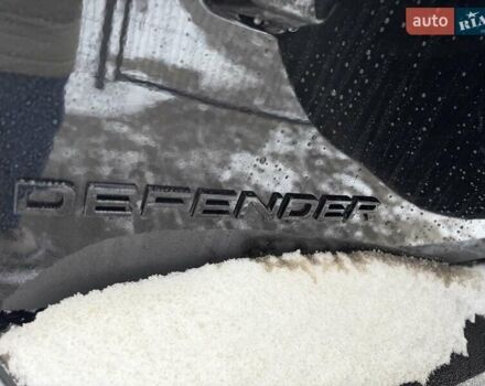 Черный Ленд Ровер Дефендер, объемом двигателя 3 л и пробегом 1 тыс. км за 125222 $, фото 14 на Automoto.ua