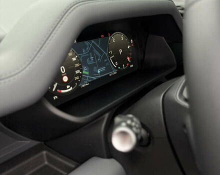 Чорний Ленд Ровер Дефендер, об'ємом двигуна 3 л та пробігом 18 тис. км за 109000 $, фото 24 на Automoto.ua