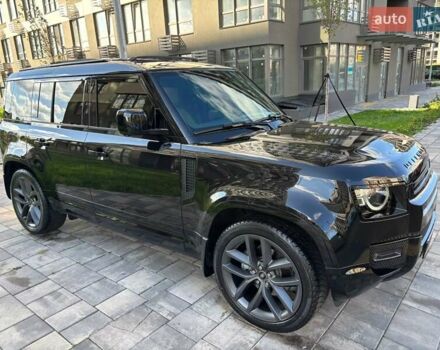 Ленд Ровер Дефендер 2024 у Києві на Automoto.ua Чорний Ленд Ровер Дефендер, об'ємом двигуна 3 л та пробігом 15 тис. км за 111000 $, фото 44 на Automoto.ua