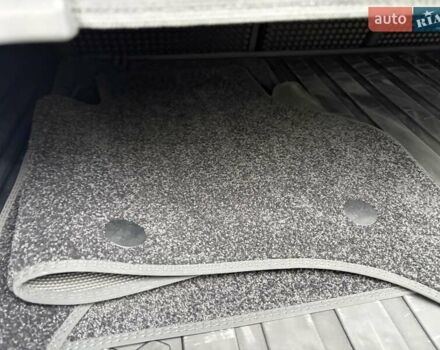 Черный Ленд Ровер Дефендер, объемом двигателя 3 л и пробегом 1 тыс. км за 125222 $, фото 12 на Automoto.ua