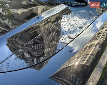 Ленд Ровер Дефендер 2024 у Києві на Automoto.ua Чорний Ленд Ровер Дефендер, об'ємом двигуна 3 л та пробігом 15 тис. км за 111000 $, фото 36 на Automoto.ua