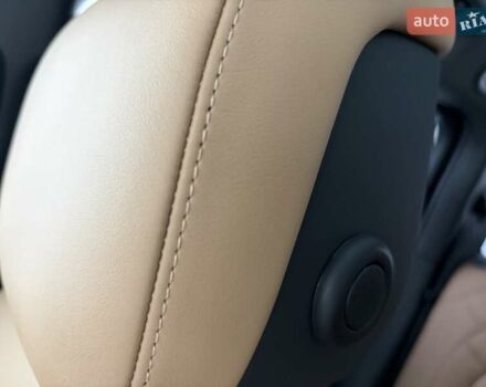 Черный Ленд Ровер Дефендер, объемом двигателя 3 л и пробегом 1 тыс. км за 125222 $, фото 44 на Automoto.ua