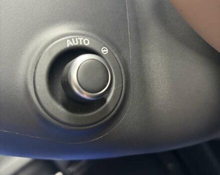 Черный Ленд Ровер Дефендер, объемом двигателя 3 л и пробегом 1 тыс. км за 125222 $, фото 45 на Automoto.ua