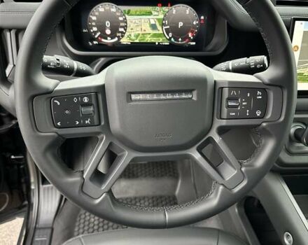 Чорний Ленд Ровер Дефендер, об'ємом двигуна 3 л та пробігом 14 тис. км за 112500 $, фото 14 на Automoto.ua