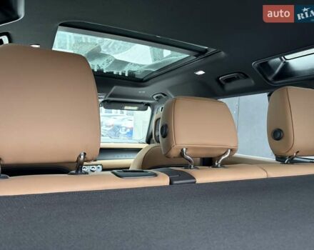 Черный Ленд Ровер Дефендер, объемом двигателя 3 л и пробегом 1 тыс. км за 125222 $, фото 10 на Automoto.ua