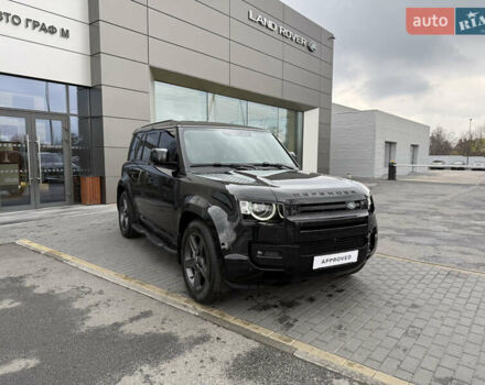 Черный Ленд Ровер Дефендер, объемом двигателя 3 л и пробегом 21 тыс. км за 87000 $, фото 2 на Automoto.ua