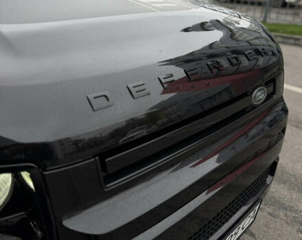 Чорний Ленд Ровер Дефендер, об'ємом двигуна 3 л та пробігом 18 тис. км за 109000 $, фото 10 на Automoto.ua