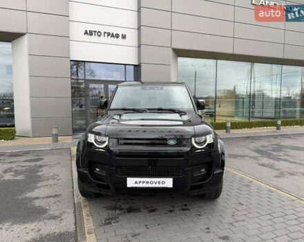 Черный Ленд Ровер Дефендер, объемом двигателя 3 л и пробегом 21 тыс. км за 87000 $, фото 1 на Automoto.ua