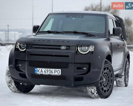 Черный Ленд Ровер Дефендер, объемом двигателя 3 л и пробегом 19 тыс. км за 135000 $, фото 17 на Automoto.ua