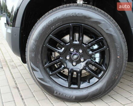 Черный Ленд Ровер Дефендер, объемом двигателя 3 л и пробегом 7 тыс. км за 92890 $, фото 7 на Automoto.ua