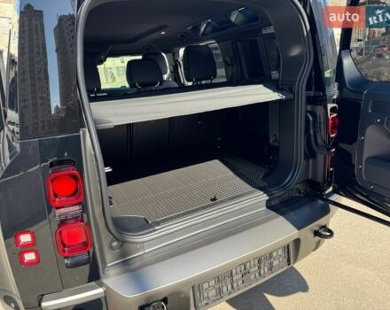 Черный Ленд Ровер Дефендер, объемом двигателя 3 л и пробегом 1 тыс. км за 103000 $, фото 18 на Automoto.ua