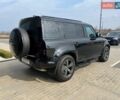 Черный Ленд Ровер Дефендер, объемом двигателя 3 л и пробегом 33 тыс. км за 112900 $, фото 6 на Automoto.ua