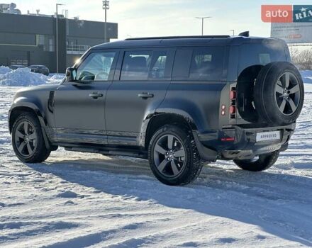 Чорний Ленд Ровер Дефендер, об'ємом двигуна 3 л та пробігом 17 тис. км за 117900 $, фото 4 на Automoto.ua