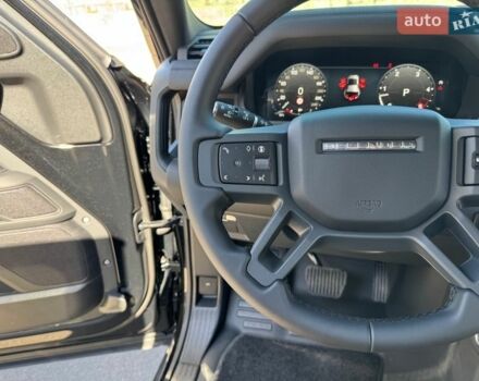 Черный Ленд Ровер Дефендер, объемом двигателя 3 л и пробегом 1 тыс. км за 103000 $, фото 26 на Automoto.ua