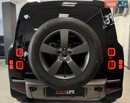 Чорний Ленд Ровер Дефендер, об'ємом двигуна 3 л та пробігом 7 тис. км за 102500 $, фото 24 на Automoto.ua