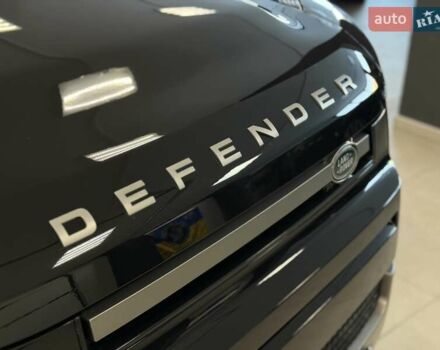 Чорний Ленд Ровер Дефендер, об'ємом двигуна 3 л та пробігом 7 тис. км за 102500 $, фото 18 на Automoto.ua
