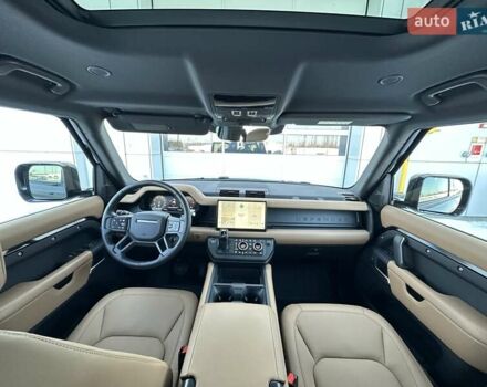 Черный Ленд Ровер Дефендер, объемом двигателя 3 л и пробегом 7 тыс. км за 116900 $, фото 24 на Automoto.ua