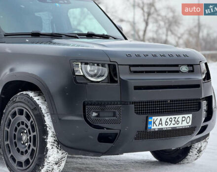 Черный Ленд Ровер Дефендер, объемом двигателя 3 л и пробегом 19 тыс. км за 135000 $, фото 20 на Automoto.ua