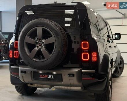 Чорний Ленд Ровер Дефендер, об'ємом двигуна 3 л та пробігом 7 тис. км за 102500 $, фото 21 на Automoto.ua