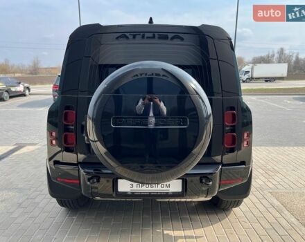 Черный Ленд Ровер Дефендер, объемом двигателя 3 л и пробегом 33 тыс. км за 112900 $, фото 5 на Automoto.ua