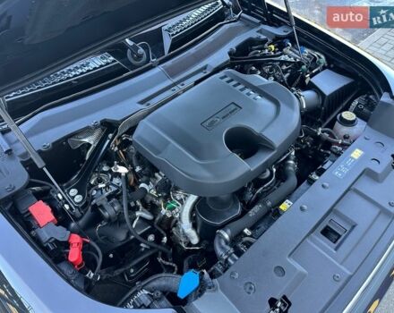 Чорний Ленд Ровер Дефендер, об'ємом двигуна 3 л та пробігом 7 тис. км за 86900 $, фото 36 на Automoto.ua