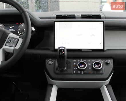 Черный Ленд Ровер Дефендер, объемом двигателя 3 л и пробегом 7 тыс. км за 92890 $, фото 11 на Automoto.ua